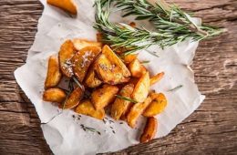 Patatas asadas al romero (Foto Aceites de España)