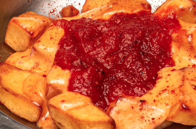 Preparando ya el Concurso Internacional de Elaboración de Patatas Bravas (Foto edición anterior)