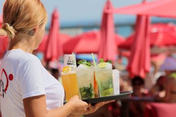 El empleo en hostelería: más de 2 millones de trabajadores por cuarto mes consecutivo