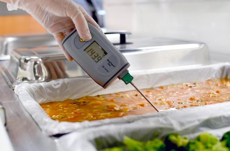 Los beneficios que la incorporación de la tecnología en la restauración colectiva aporta a alumnos, pacientes y mayores (Foto: FSE)