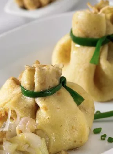 Paquetitos de queso de cabra, manzana y nueces